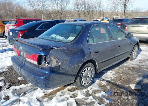 2001 Honda Accord 2.3 Lx z USA, uszkodzony, nr VIN 1HGCG564X1A111099